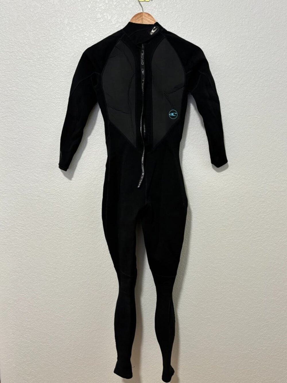 O’Neill Black Full Wetsuit Size 8 Women's